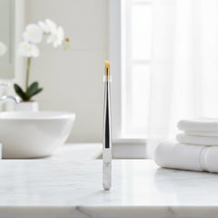 Pinzetta Professionale Acciaio – Punta Obliqua di Precisione  Hanami Secrets